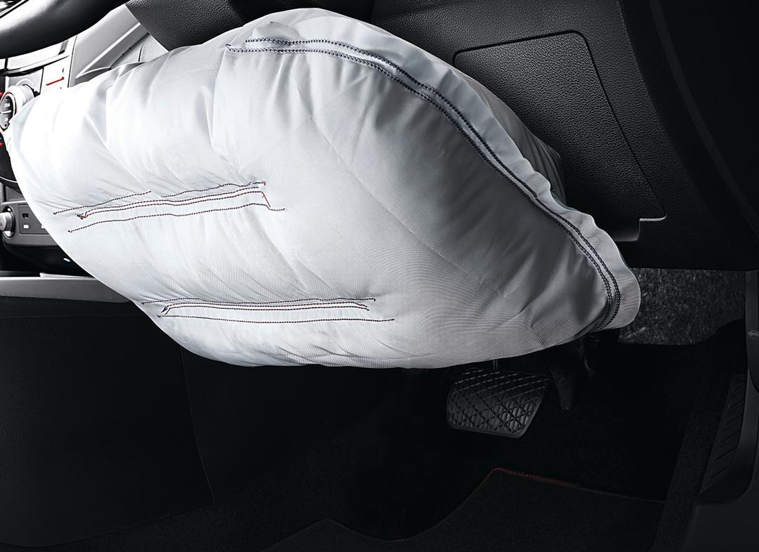 Knee Airbags 